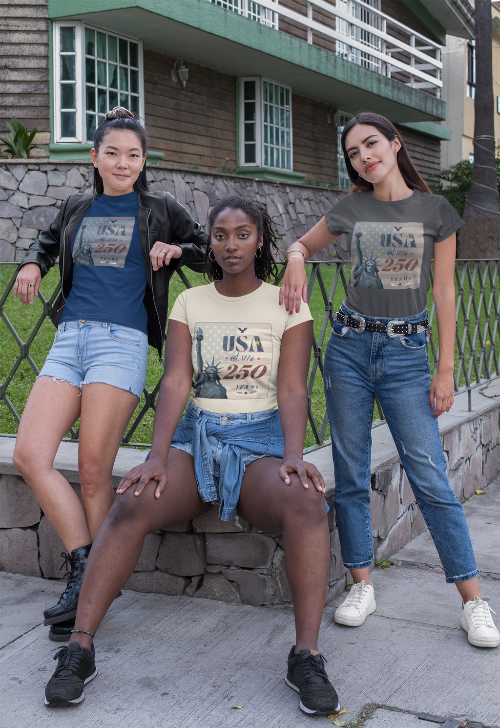 USA 250 Years T-Shirt — Statue of Liberty Patriotic Tee | America 1776–2026